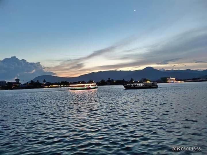Twin Home Guesthouse Kampot Luaran gambar